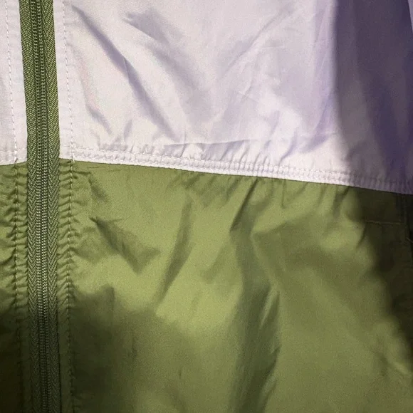 Columbia Lavender and Olive Windbreaker size s. drawstring lightweight outdoor - Picture 3 of 8